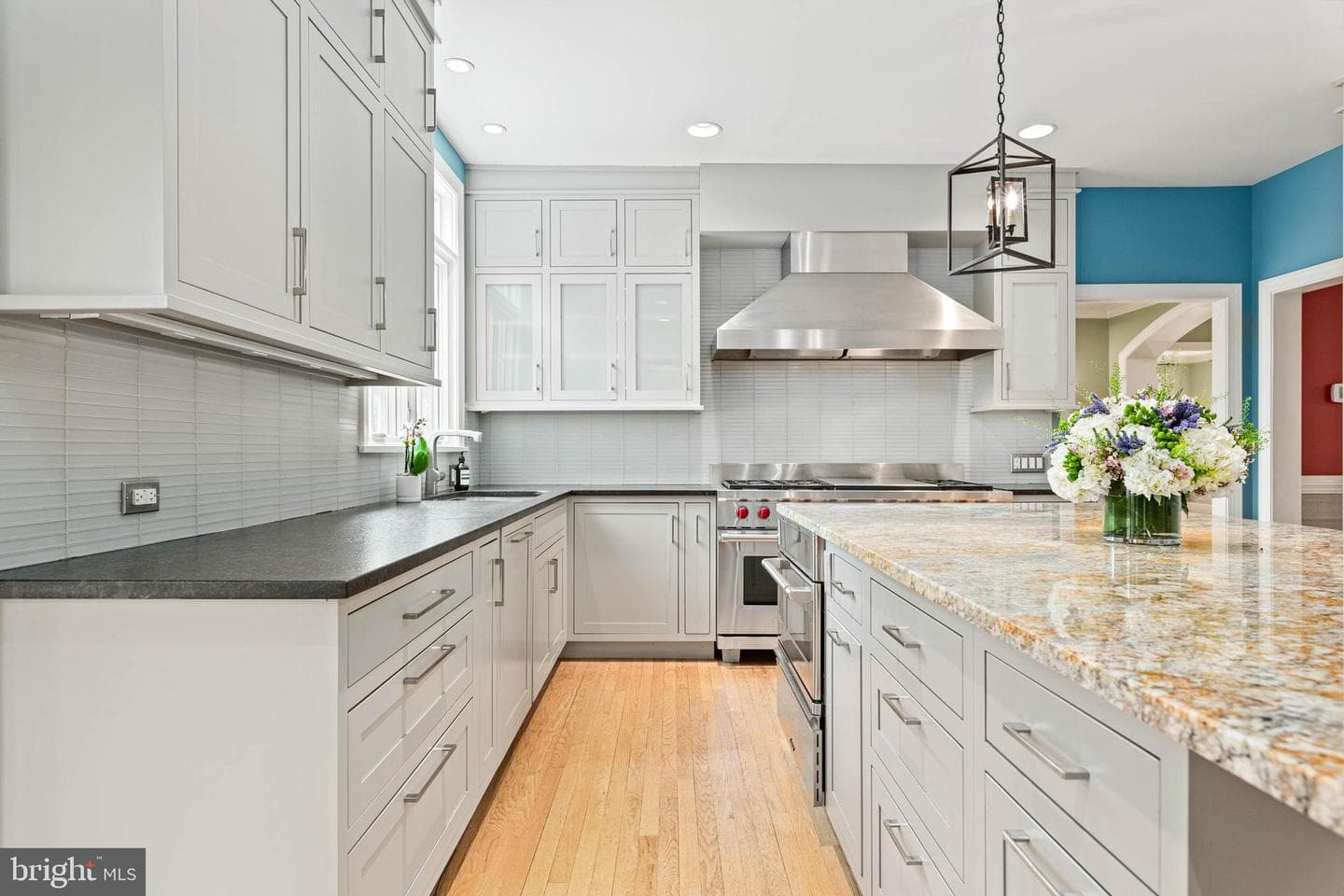 607 Newtown Road photo 23