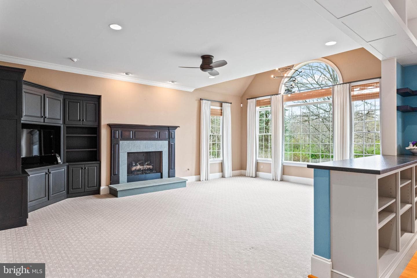 607 Newtown Road photo 30