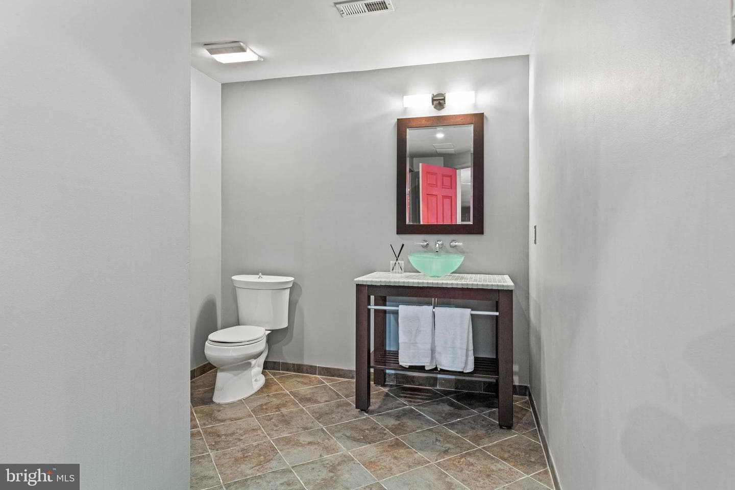 607 Newtown Road photo 69