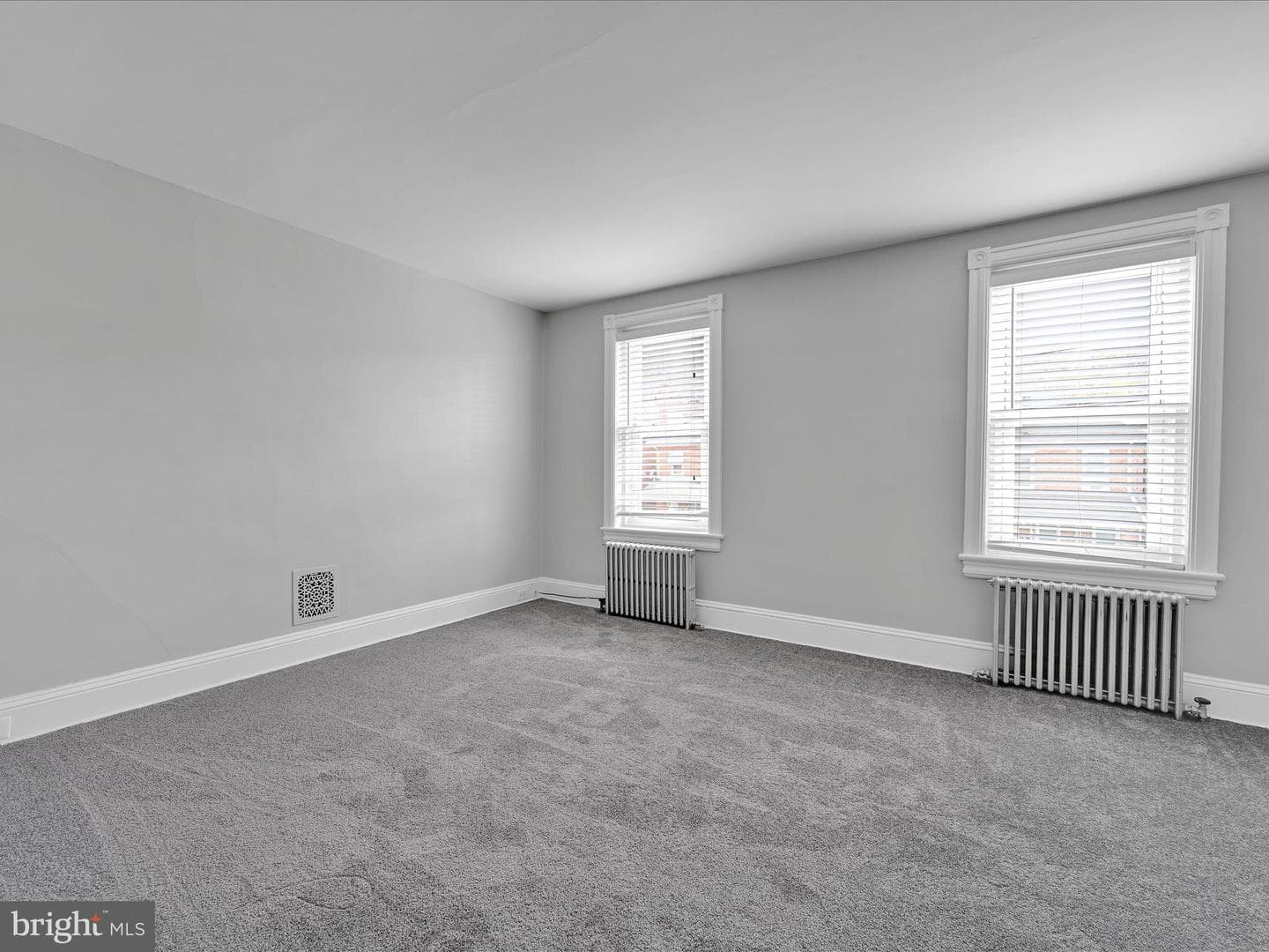338 Charles Street photo 18