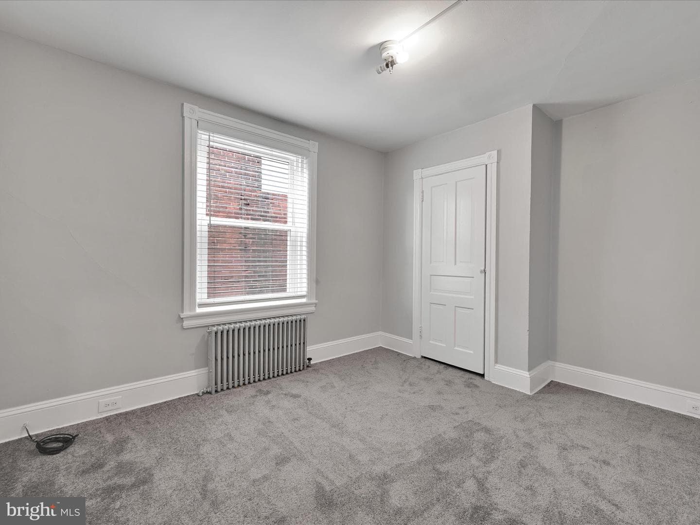 338 Charles Street photo 20