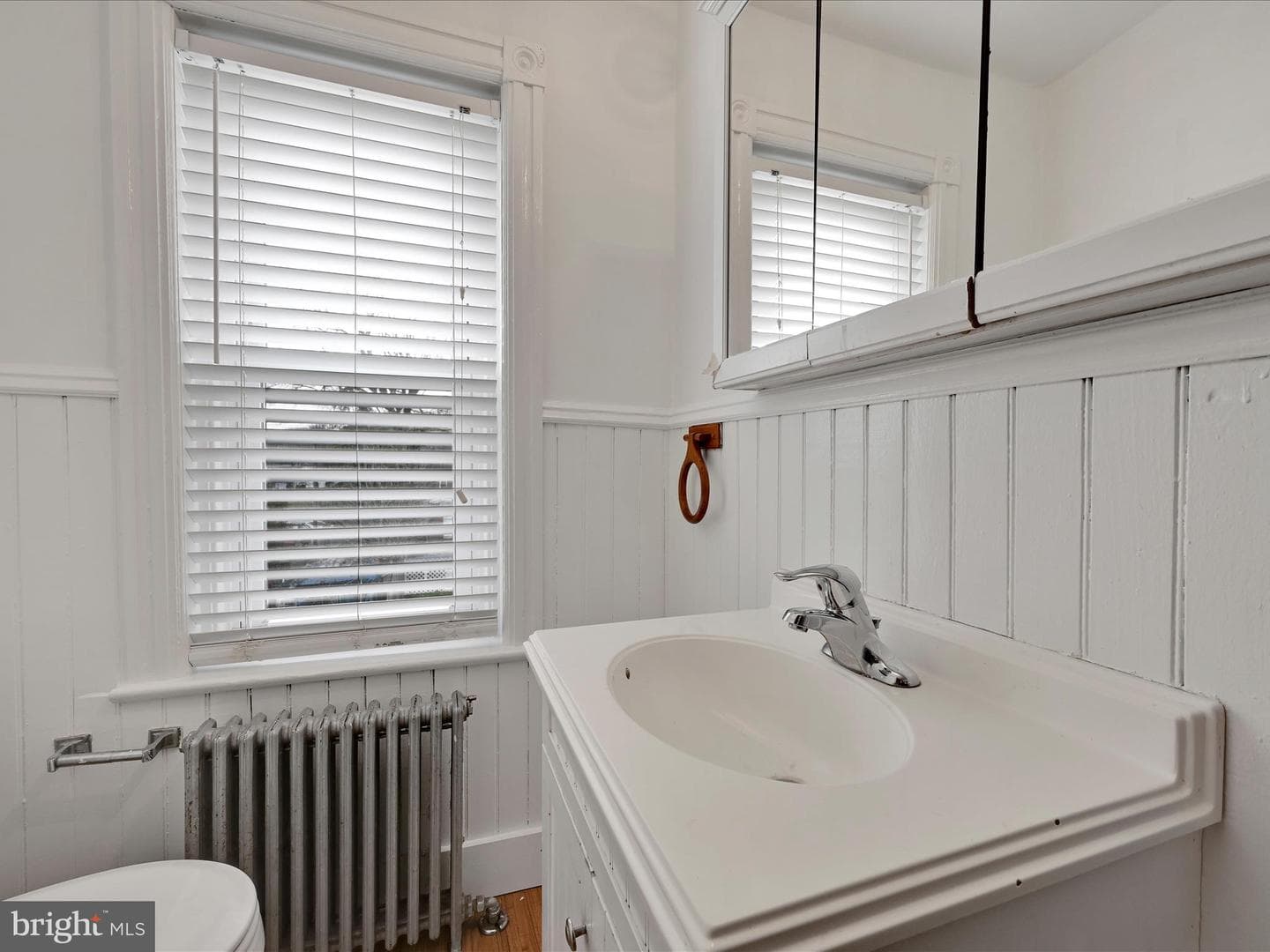 338 Charles Street photo 25