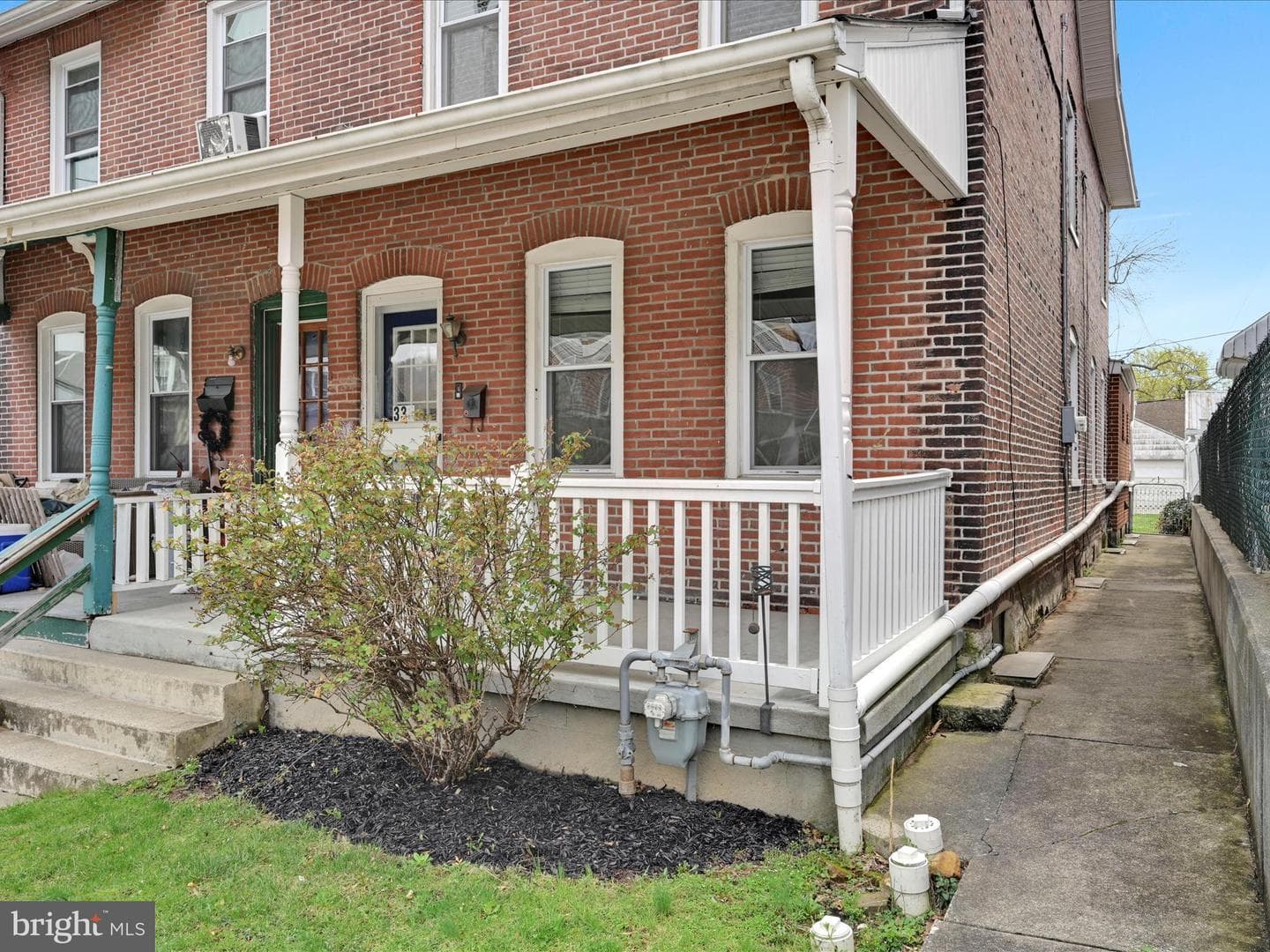 338 Charles Street photo 4