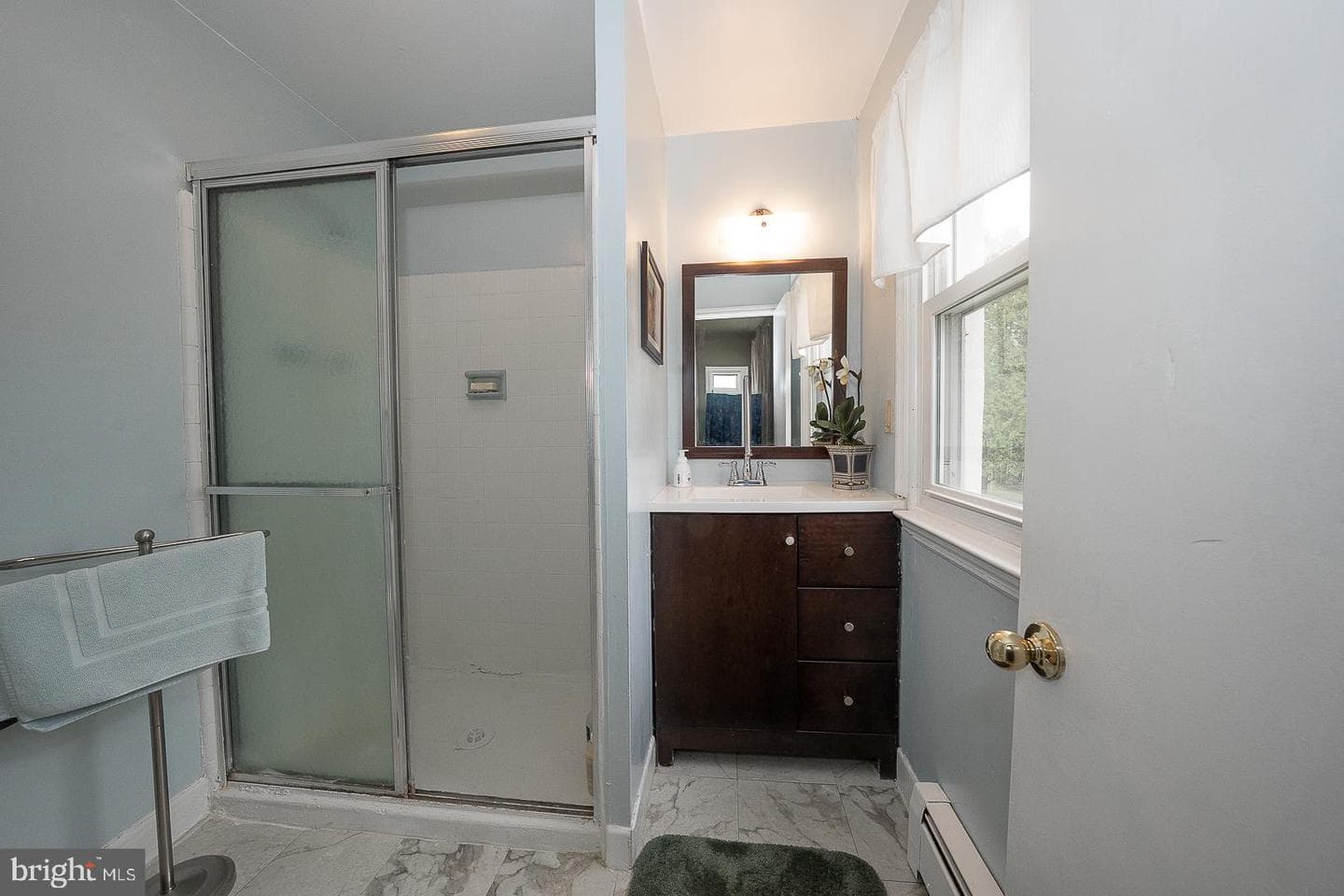 104 Beacon Drive E photo 14