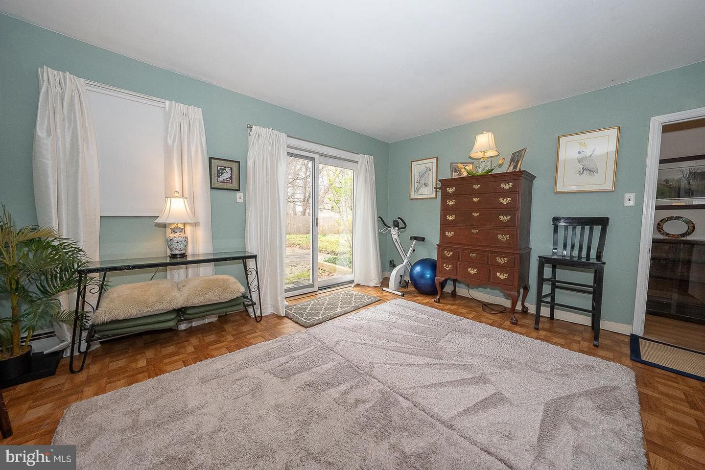 104 Beacon Drive E photo 26