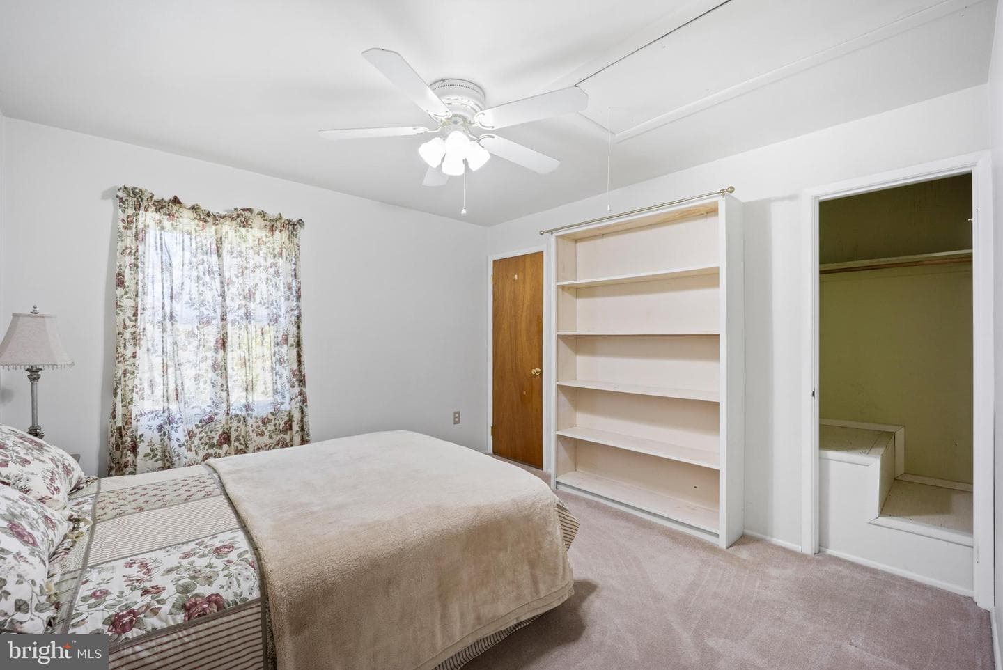 619 Oak Street photo 10