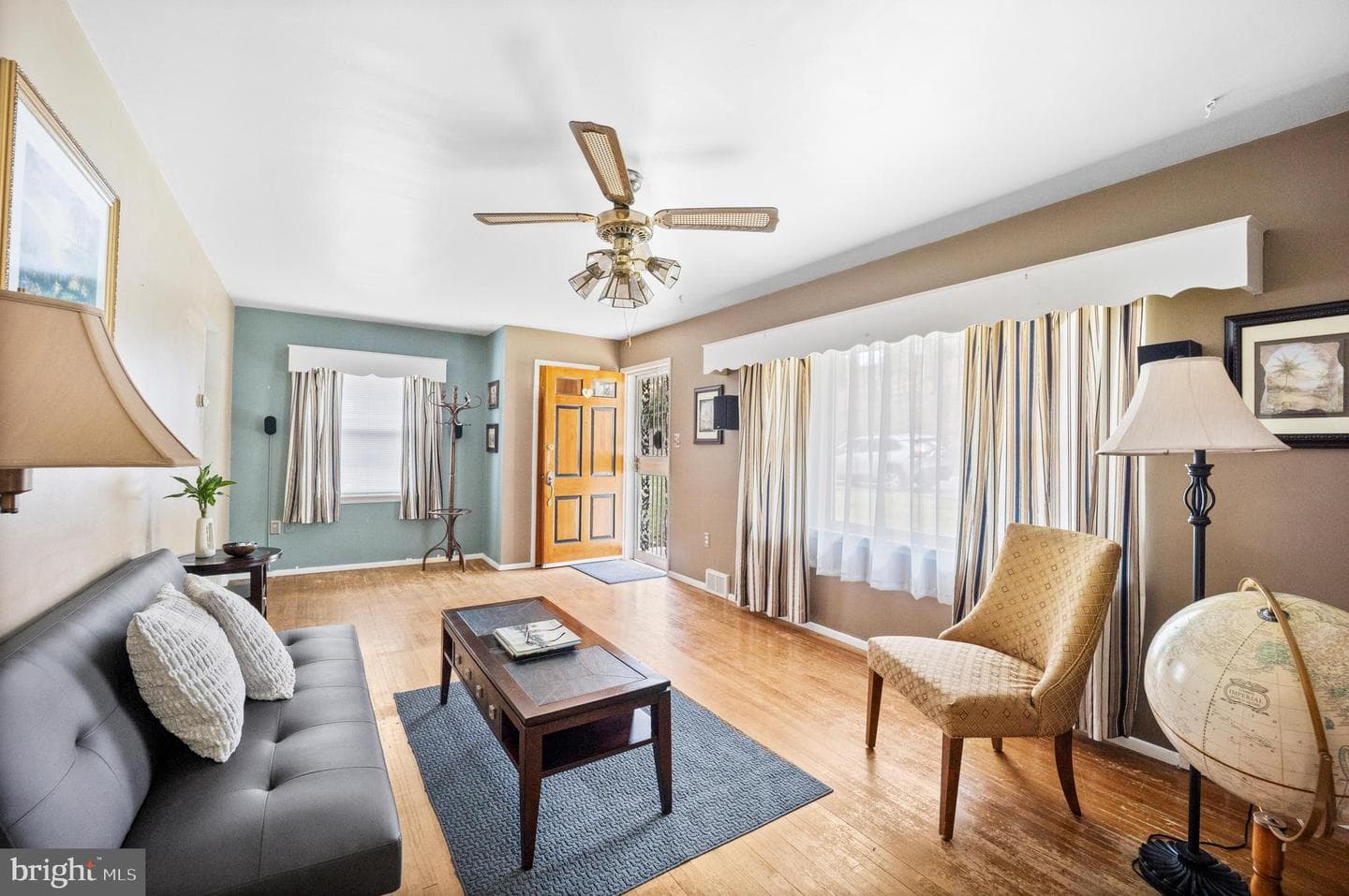 619 Oak Street photo 4