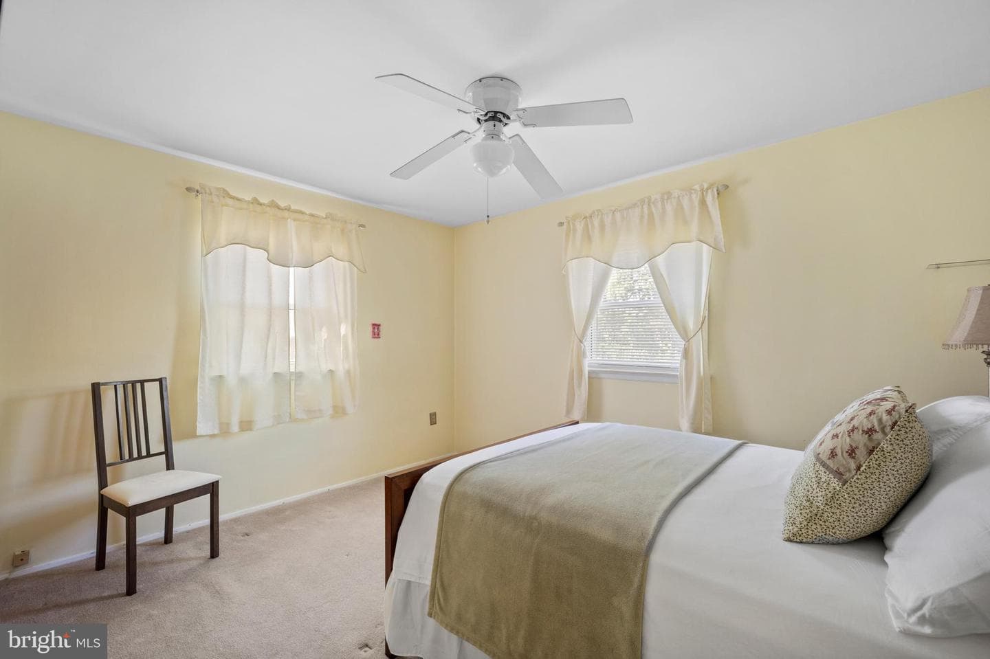 619 Oak Street photo 9