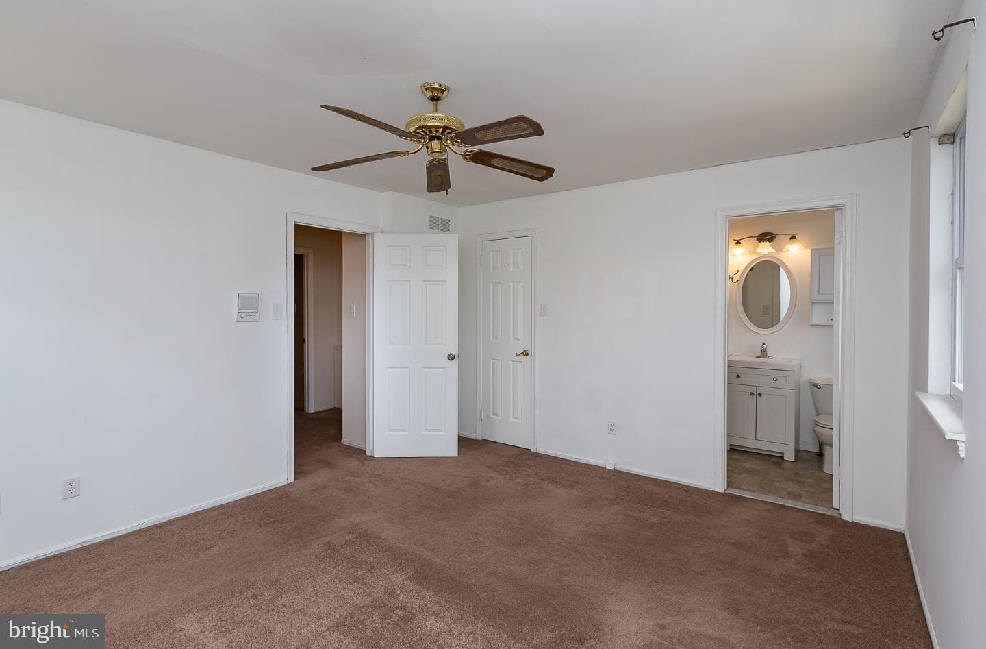 1640 S Coventry Lane photo 21