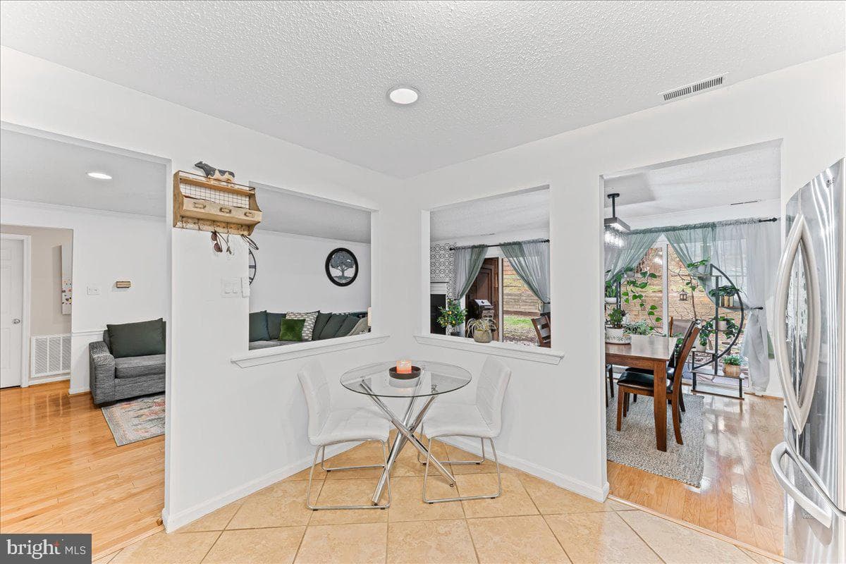 28 Hopkinson Court photo 15