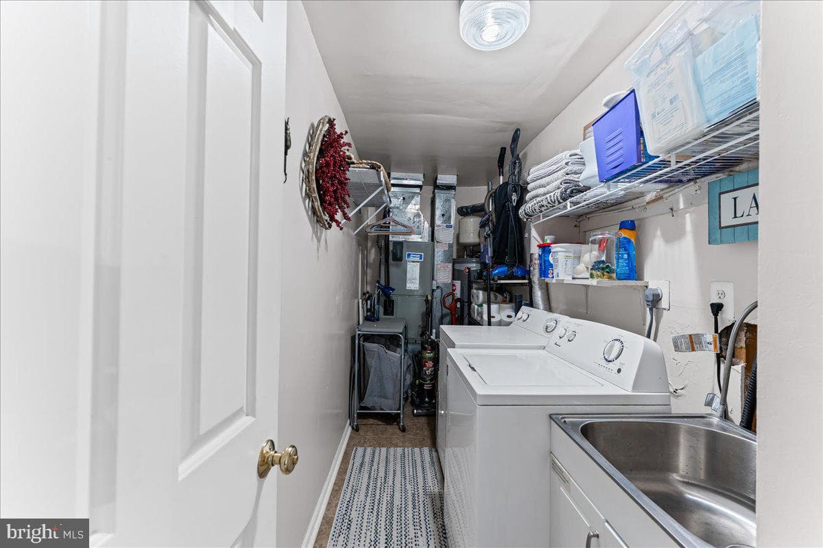 28 Hopkinson Court photo 21