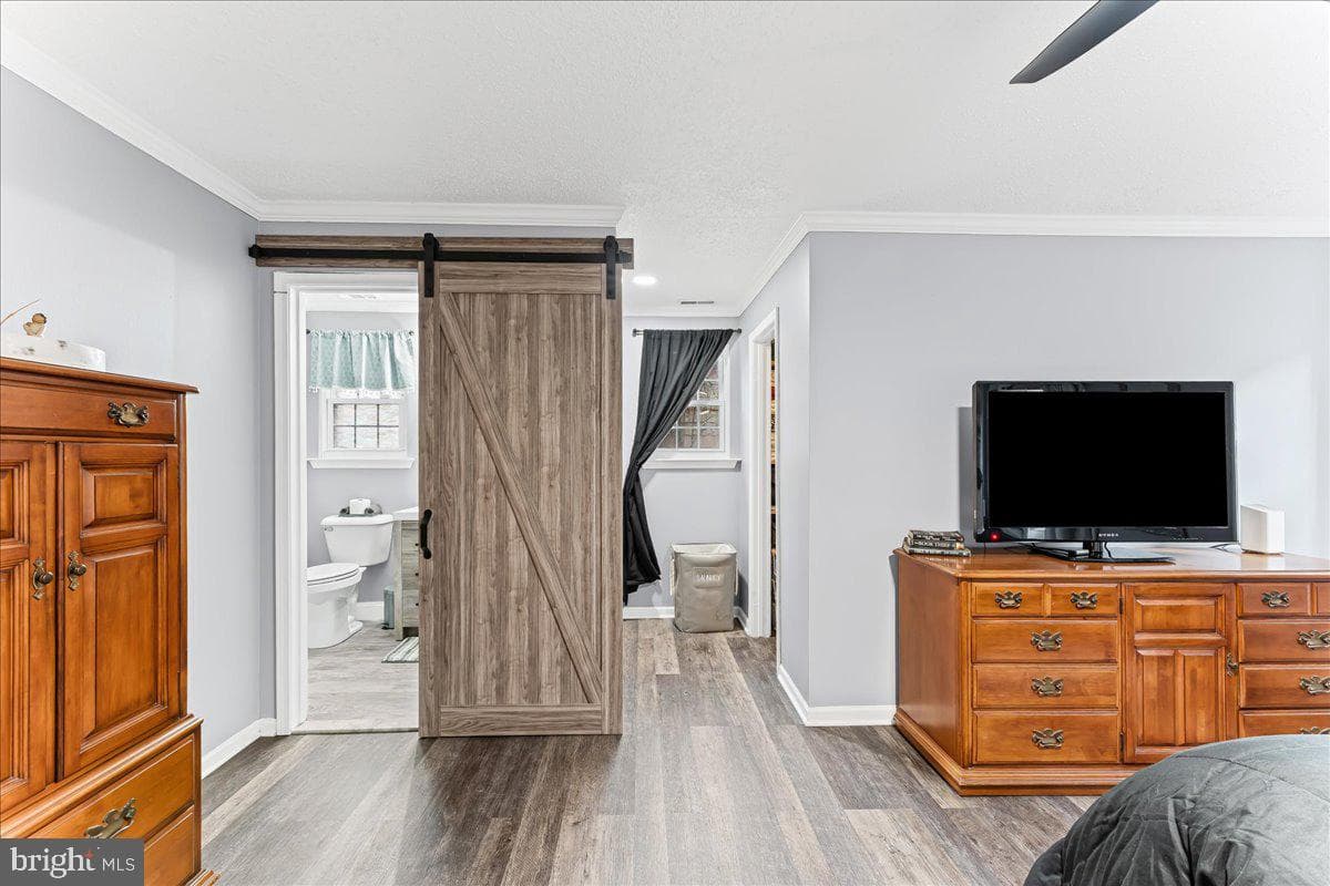 28 Hopkinson Court photo 23