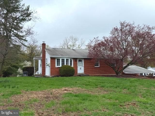 226 Schoolhouse Road photo 1