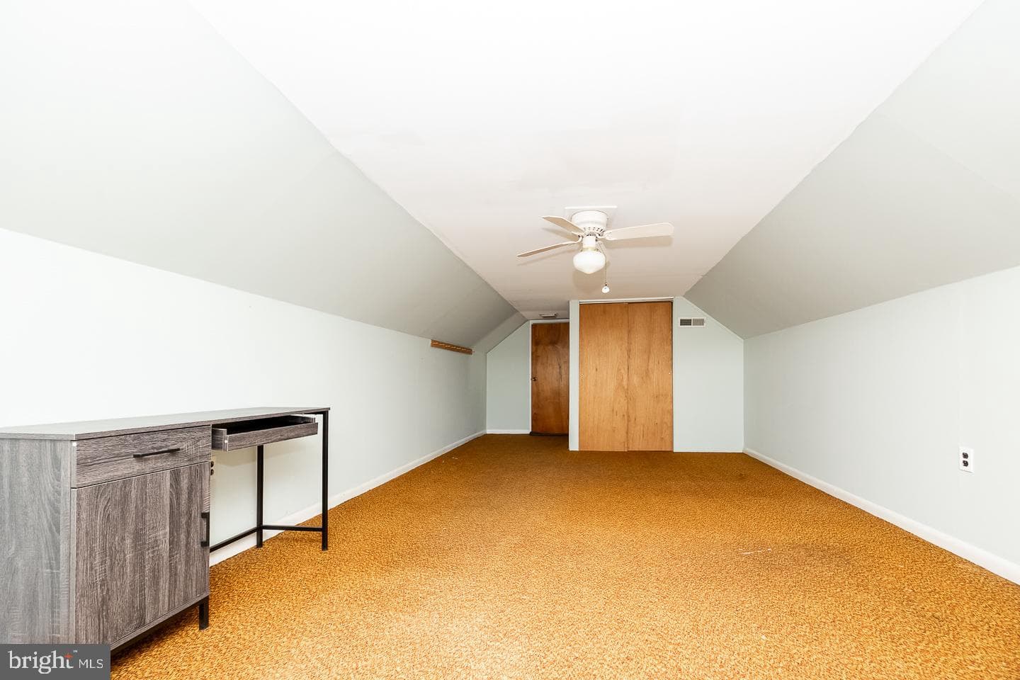 1437 Oakwood Road photo 11