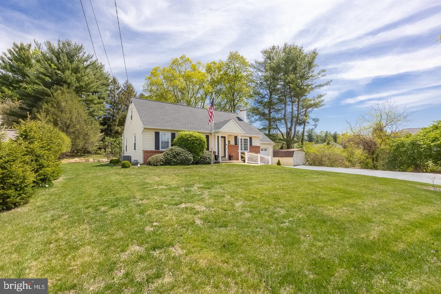 1437 Oakwood Road photo 15