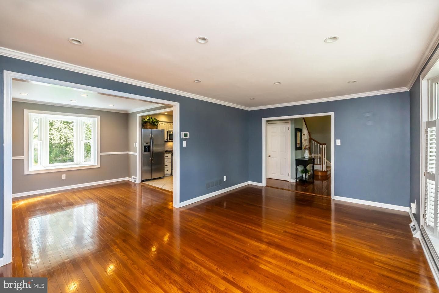 374 Devon Drive photo 19