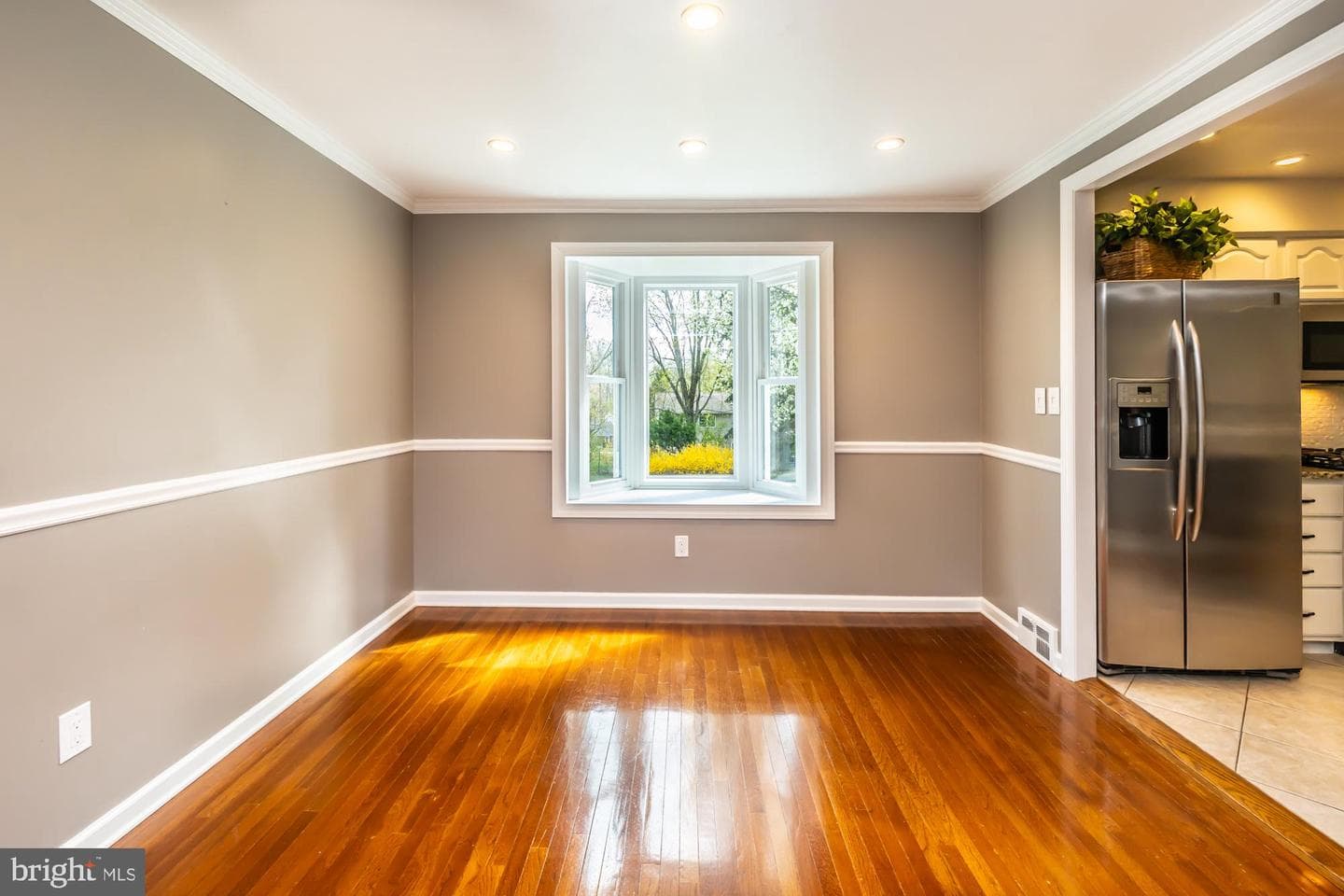 374 Devon Drive photo 20