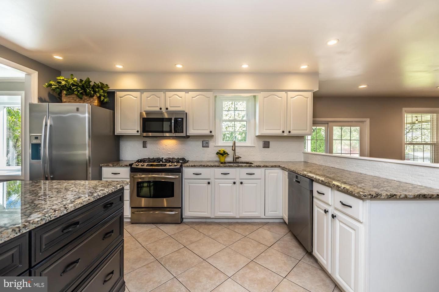 374 Devon Drive photo 24