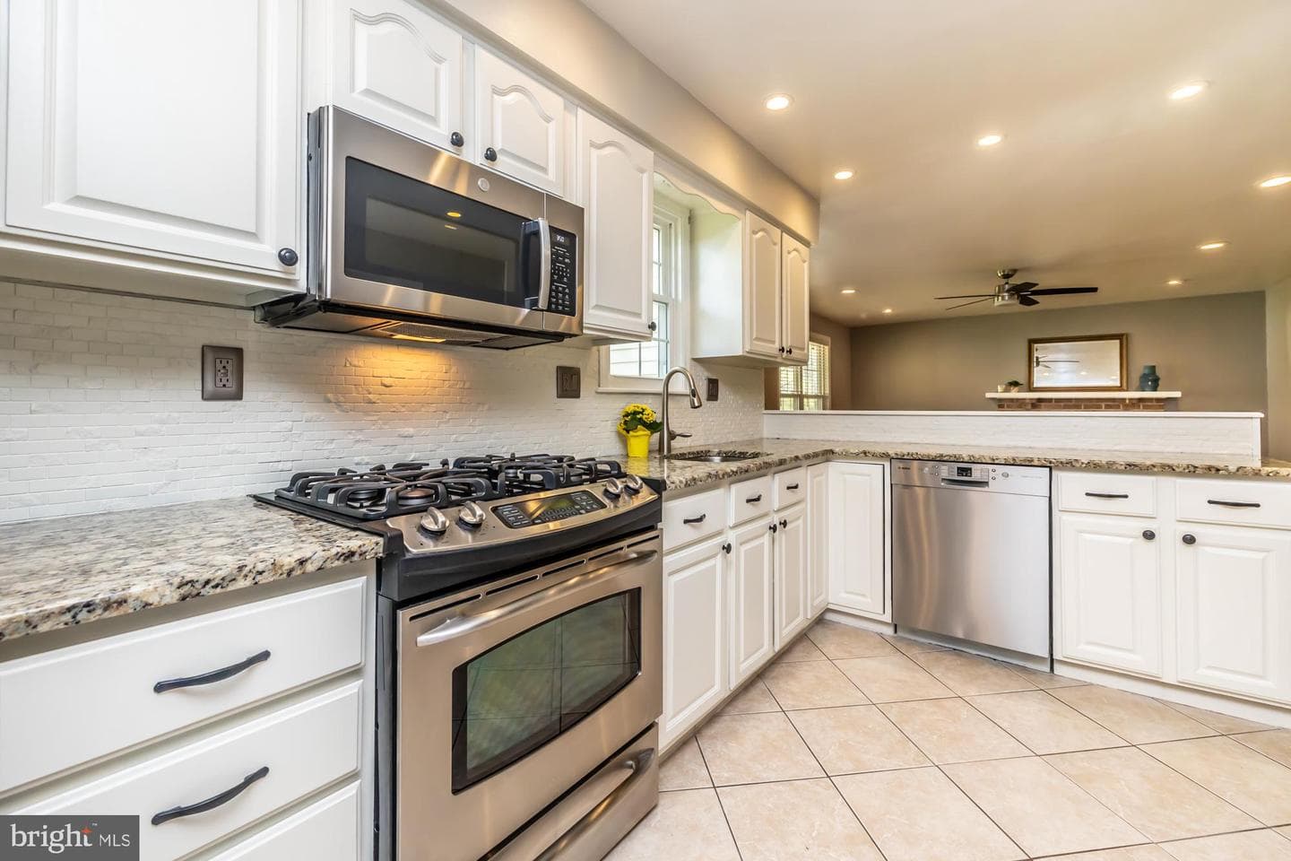 374 Devon Drive photo 26
