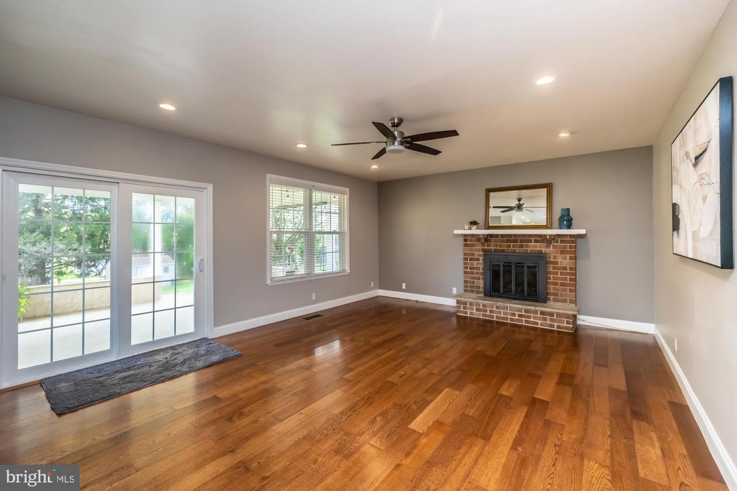 374 Devon Drive photo 27