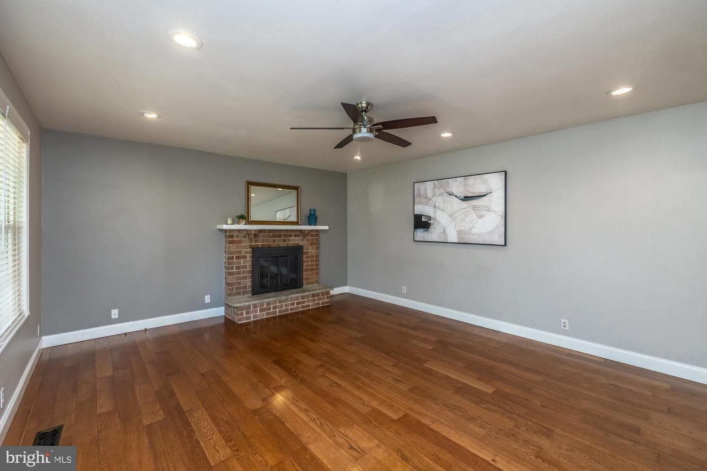 374 Devon Drive photo 30