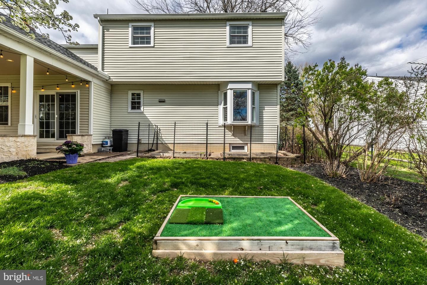 374 Devon Drive photo 9