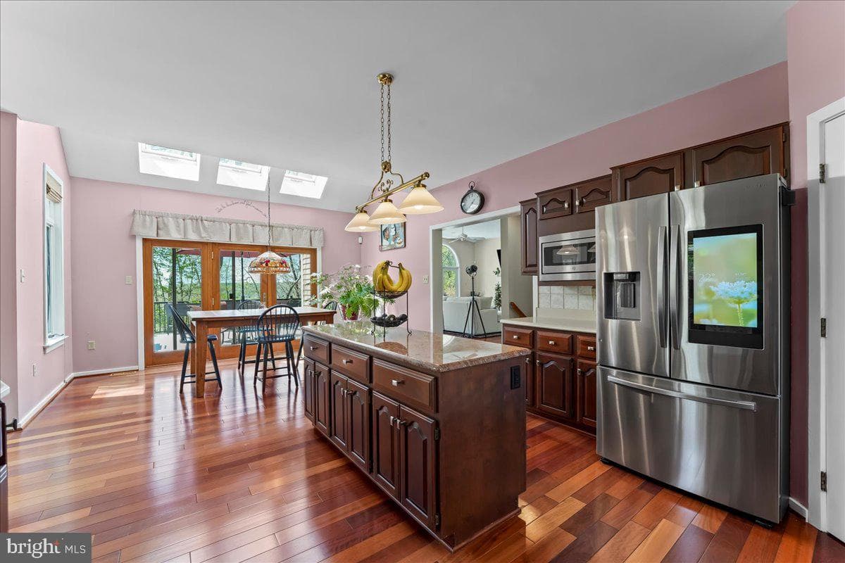19 White Clay Drive photo 14