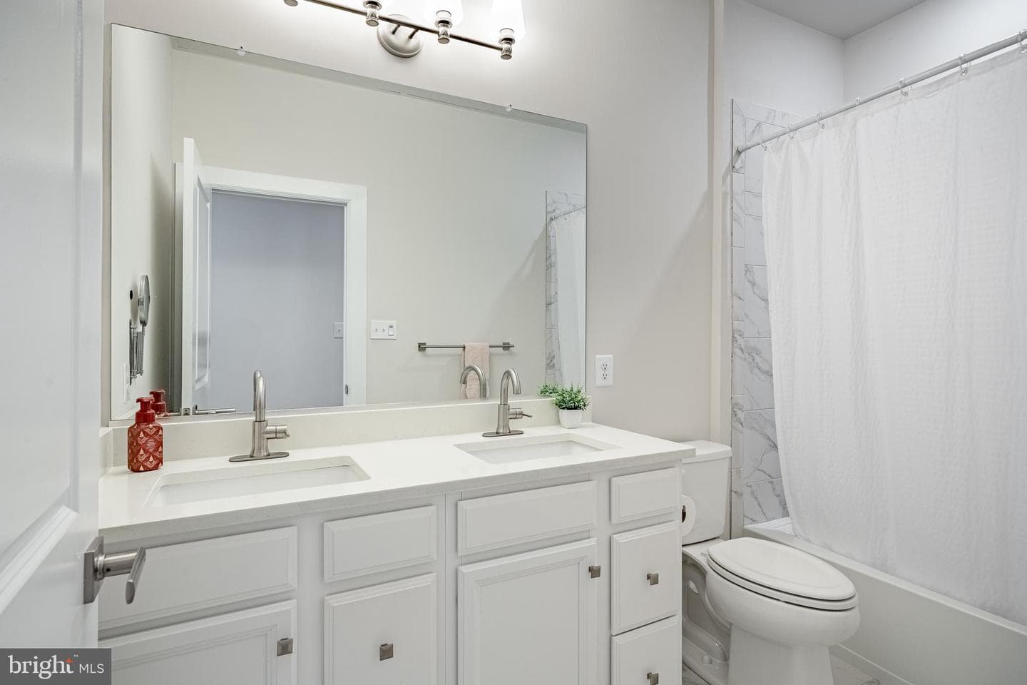 2307 Twain Circle photo 32