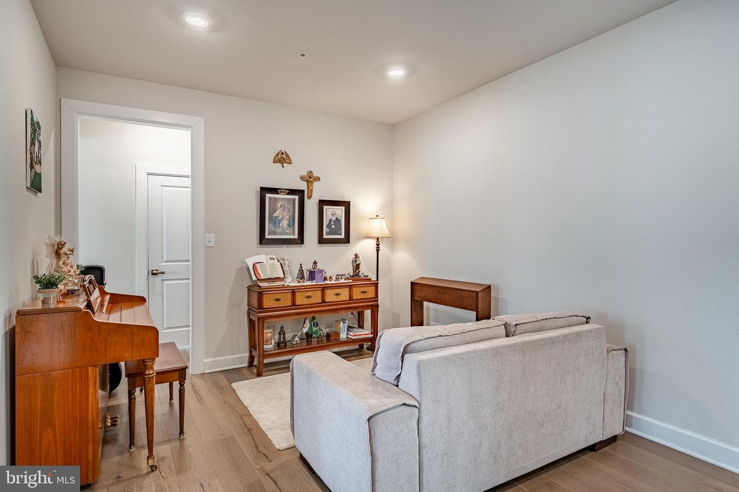 2307 Twain Circle photo 8