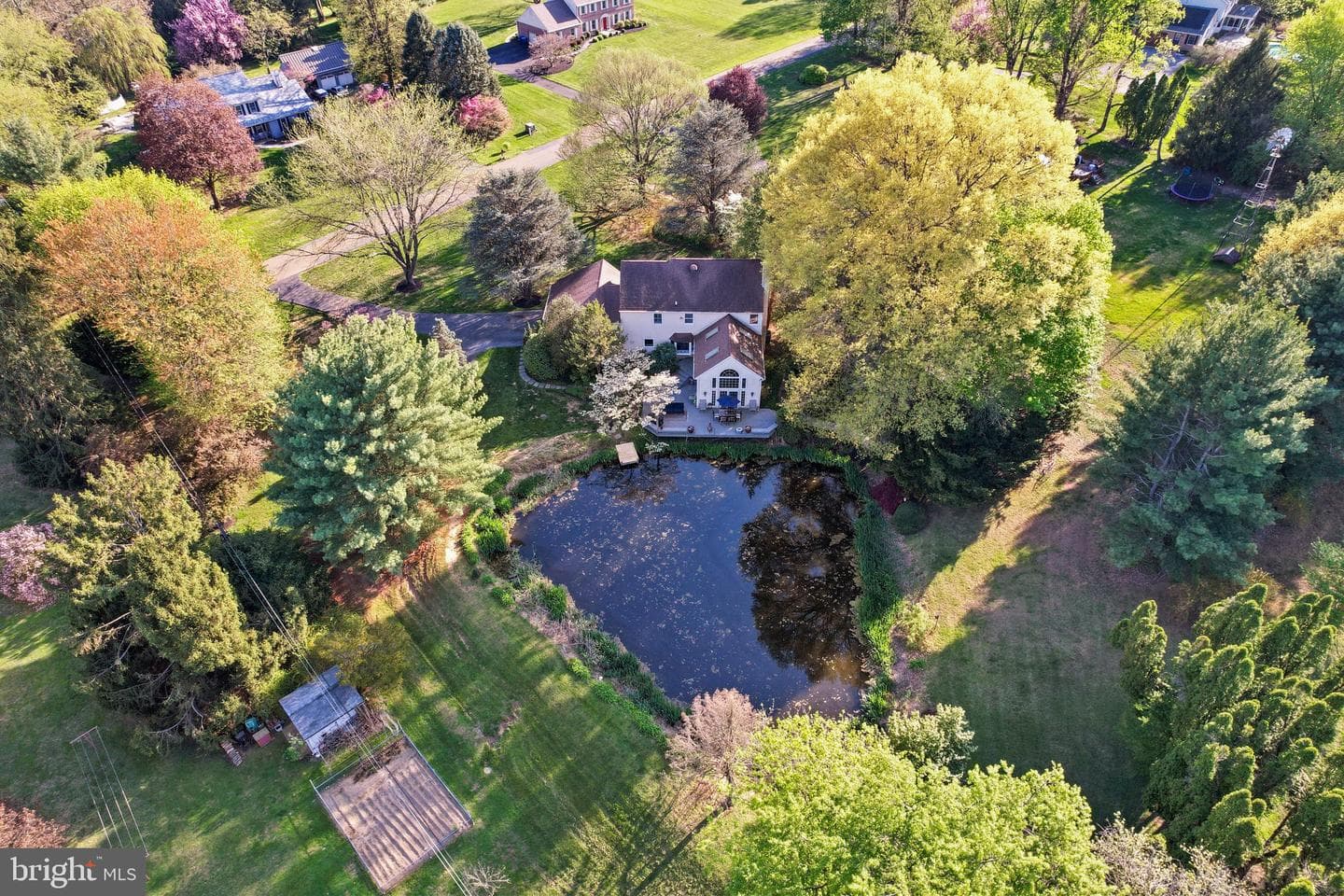 323 Maple Drive photo 11