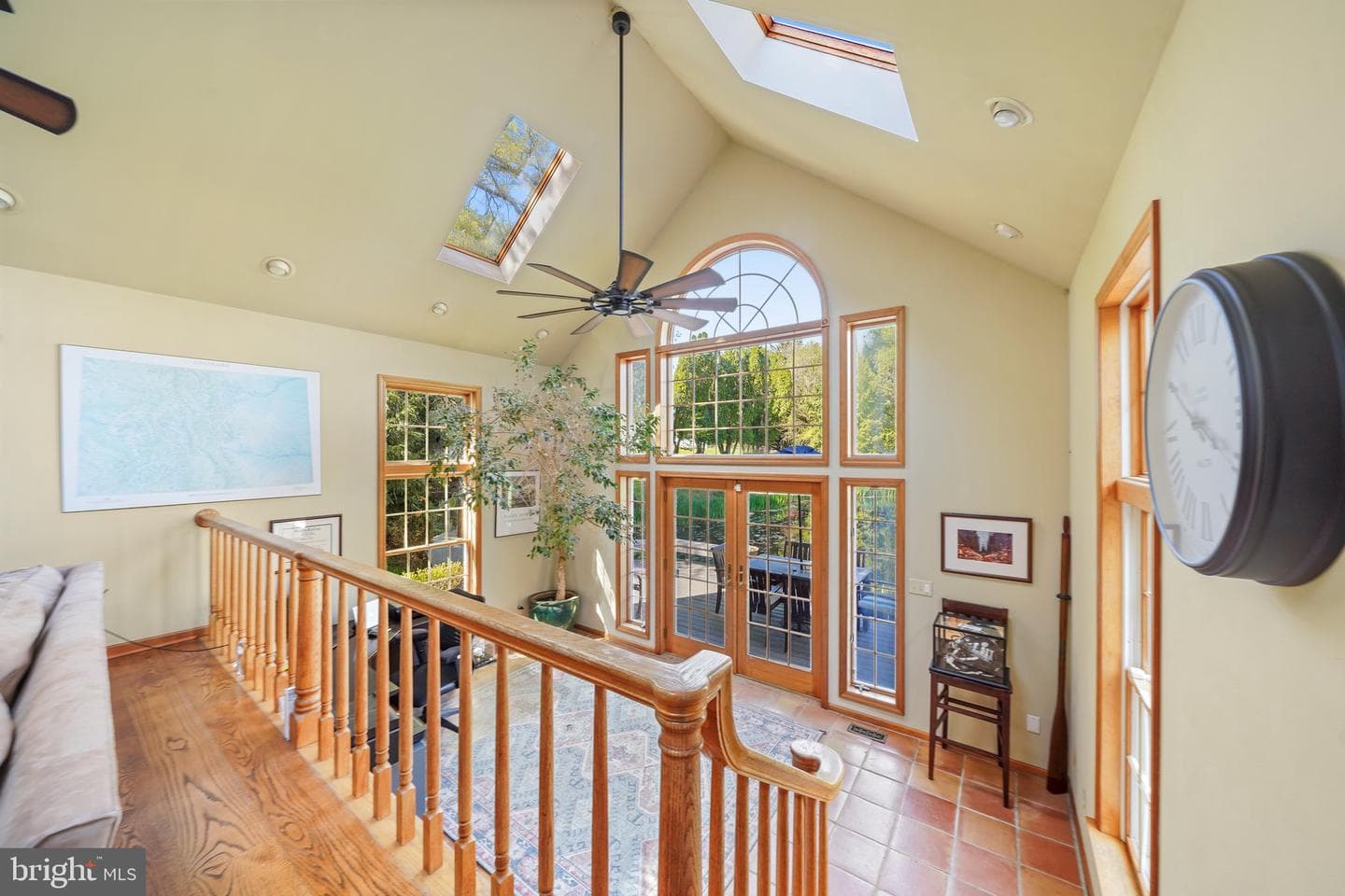 323 Maple Drive photo 30
