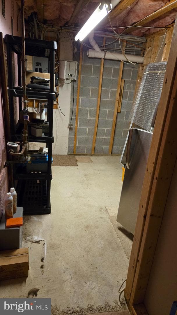 446 Dayton Street photo 10