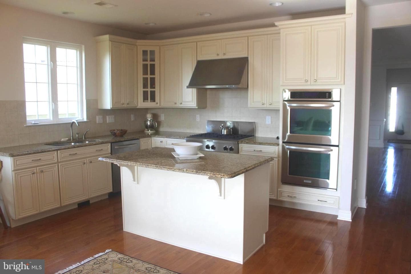 285 Gaston Lane photo 4