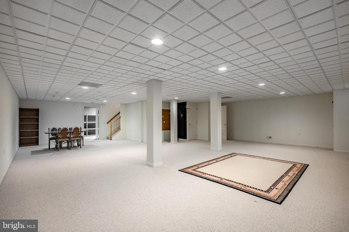 1736 Yardley Drive photo 43