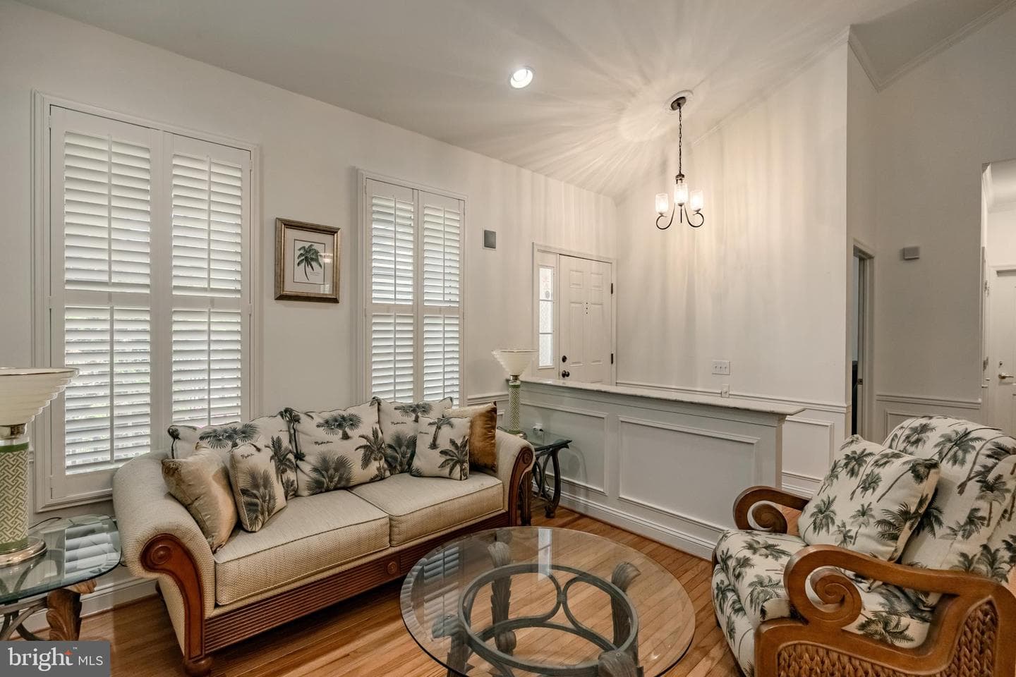 1736 Yardley Drive photo 6