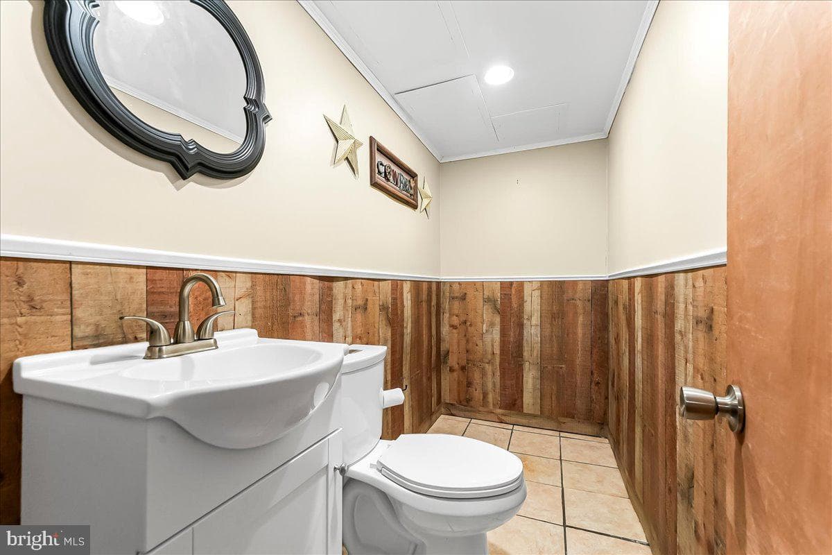 128 Elkdale Road photo 31