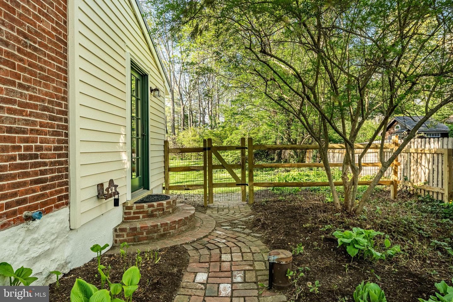 1675 W Doe Run Road photo 6