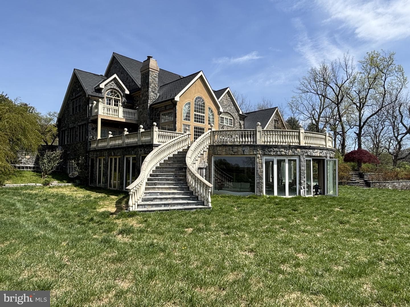 40 Nivin Lane photo 6