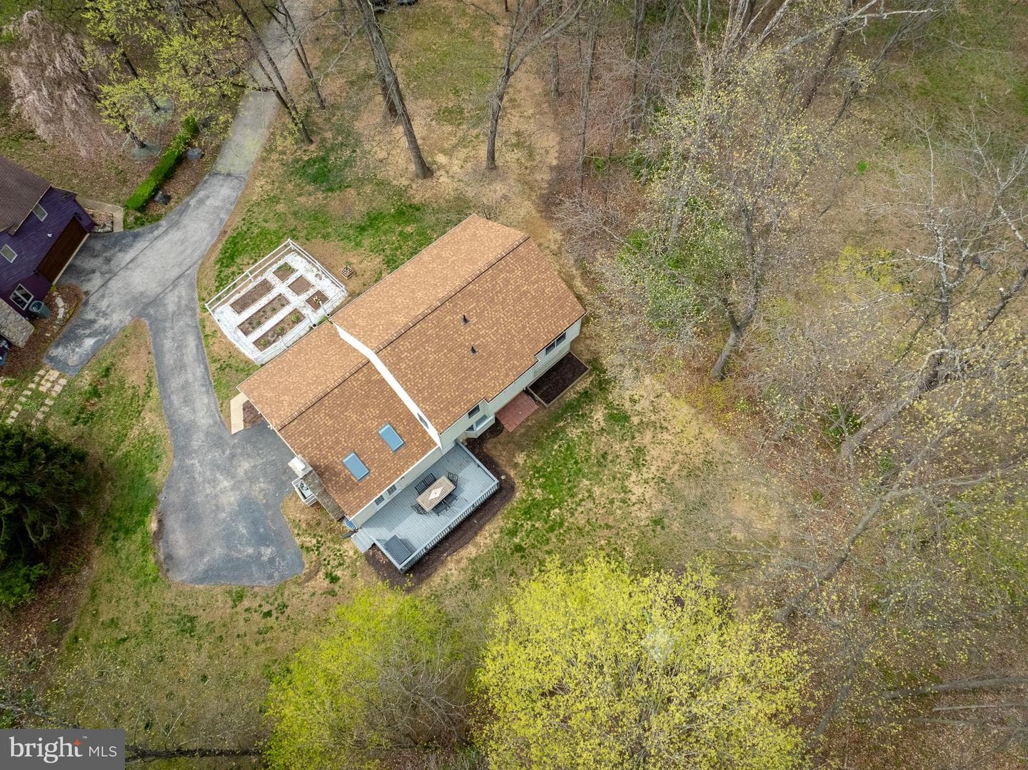 10 N Wertz Lane photo 35