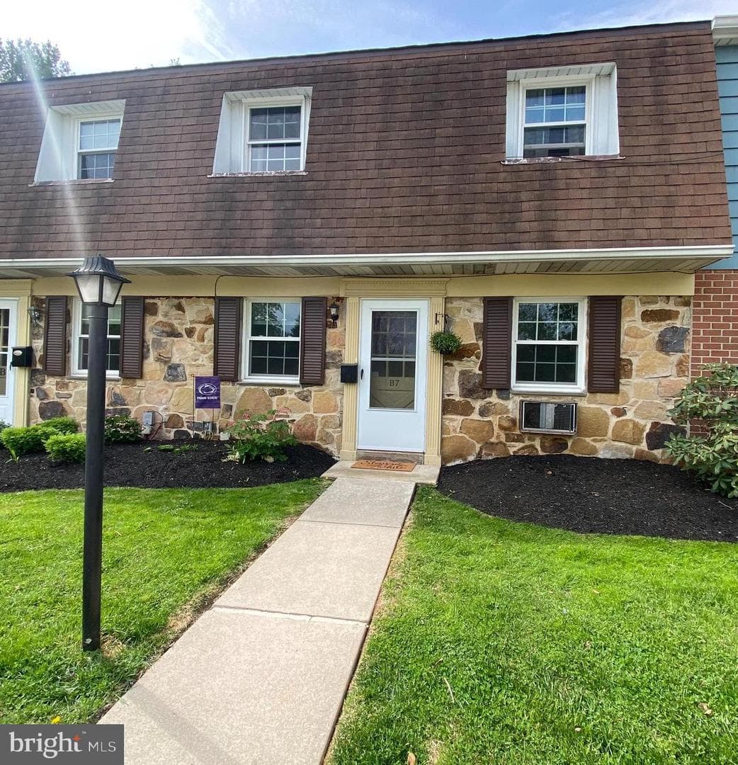 207 Walnut Hill Road #b7