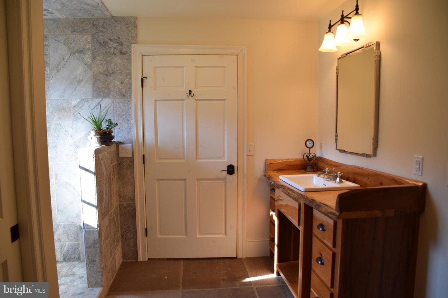 2738 Bryson Road photo 19