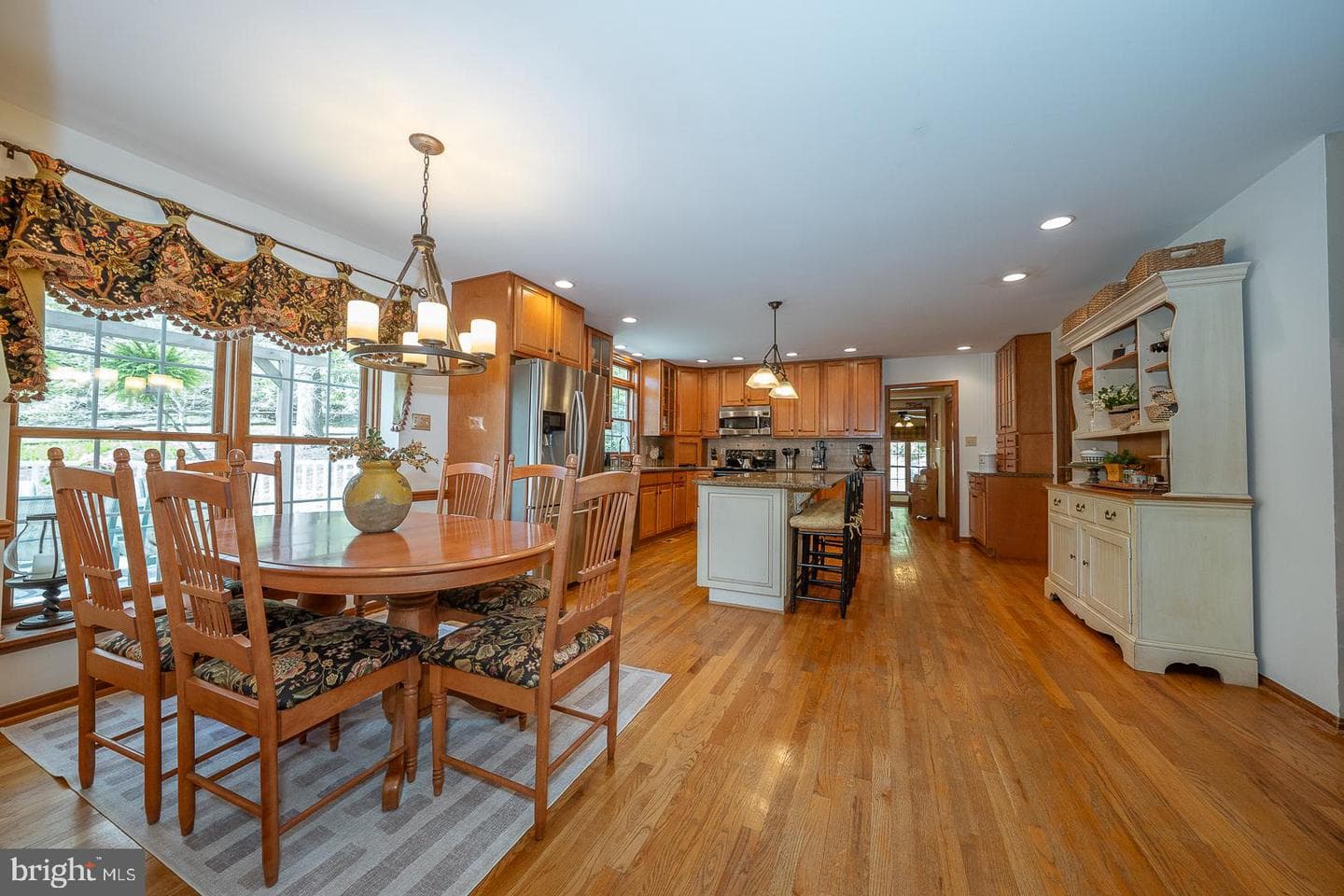 266 Deerhaven Way photo 14