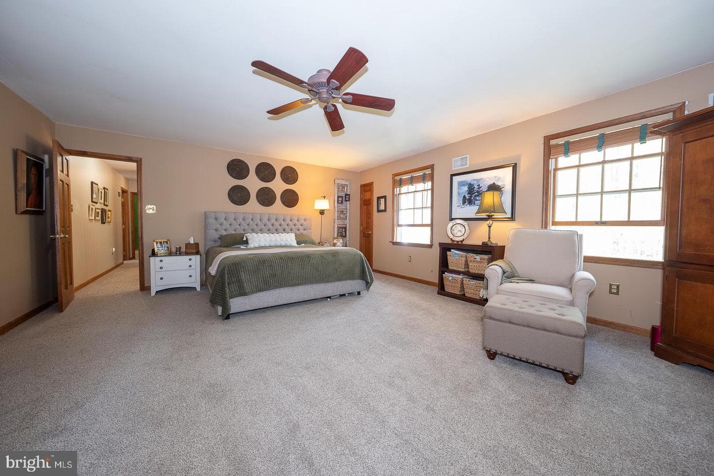 266 Deerhaven Way photo 31