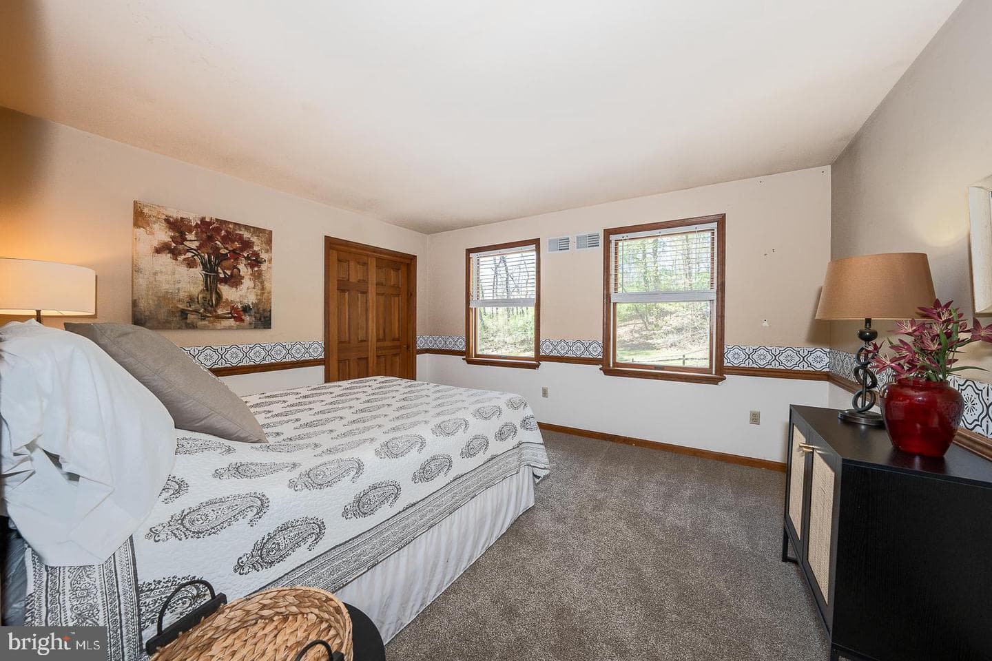 266 Deerhaven Way photo 36