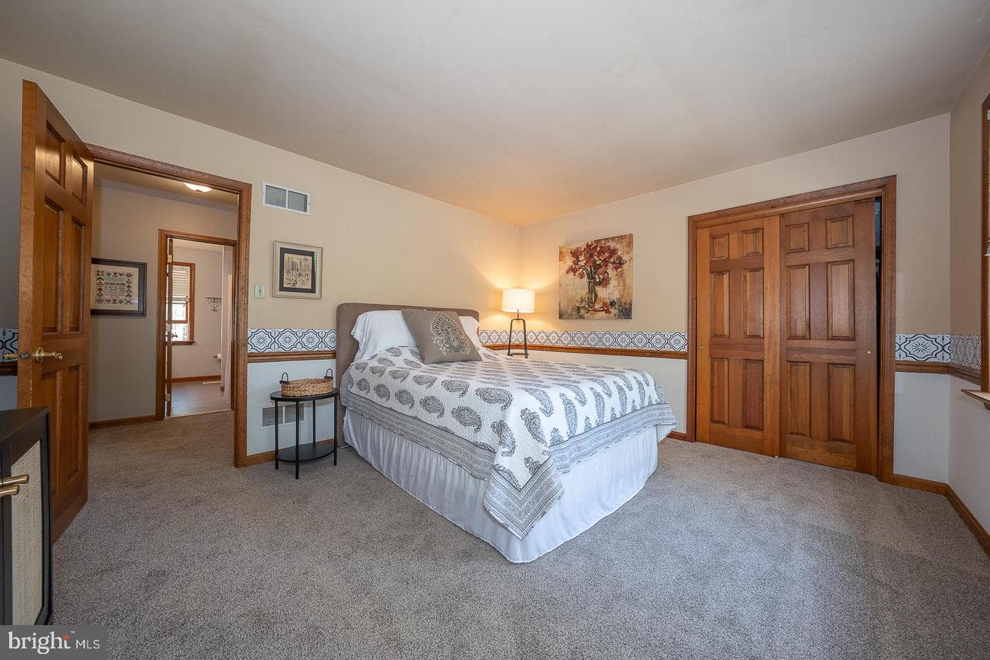 266 Deerhaven Way photo 37