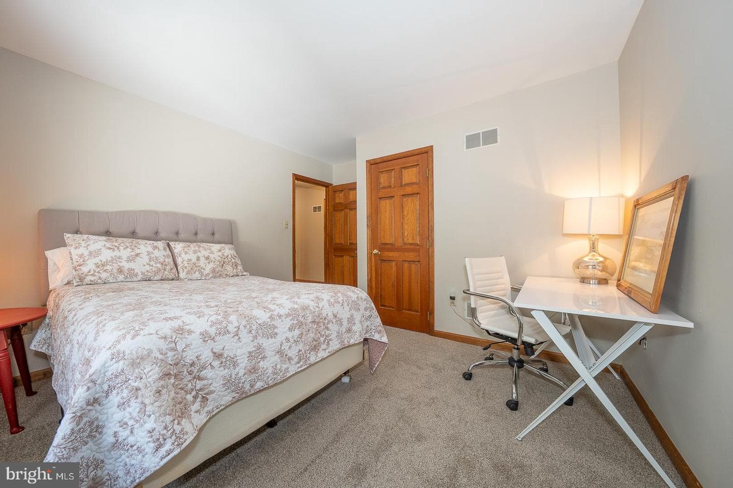 266 Deerhaven Way photo 41