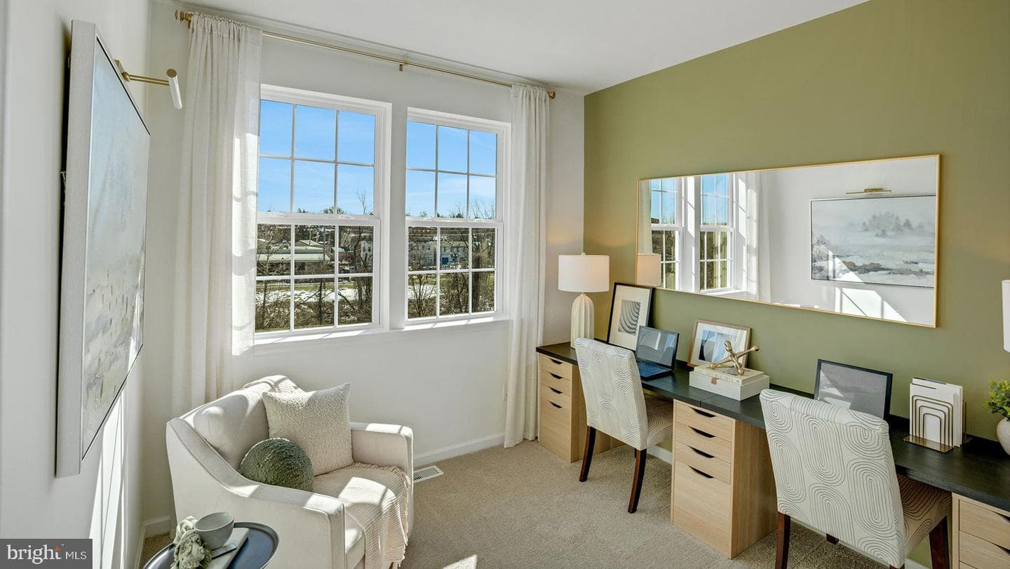 241 Smithworks Boulevard photo 14