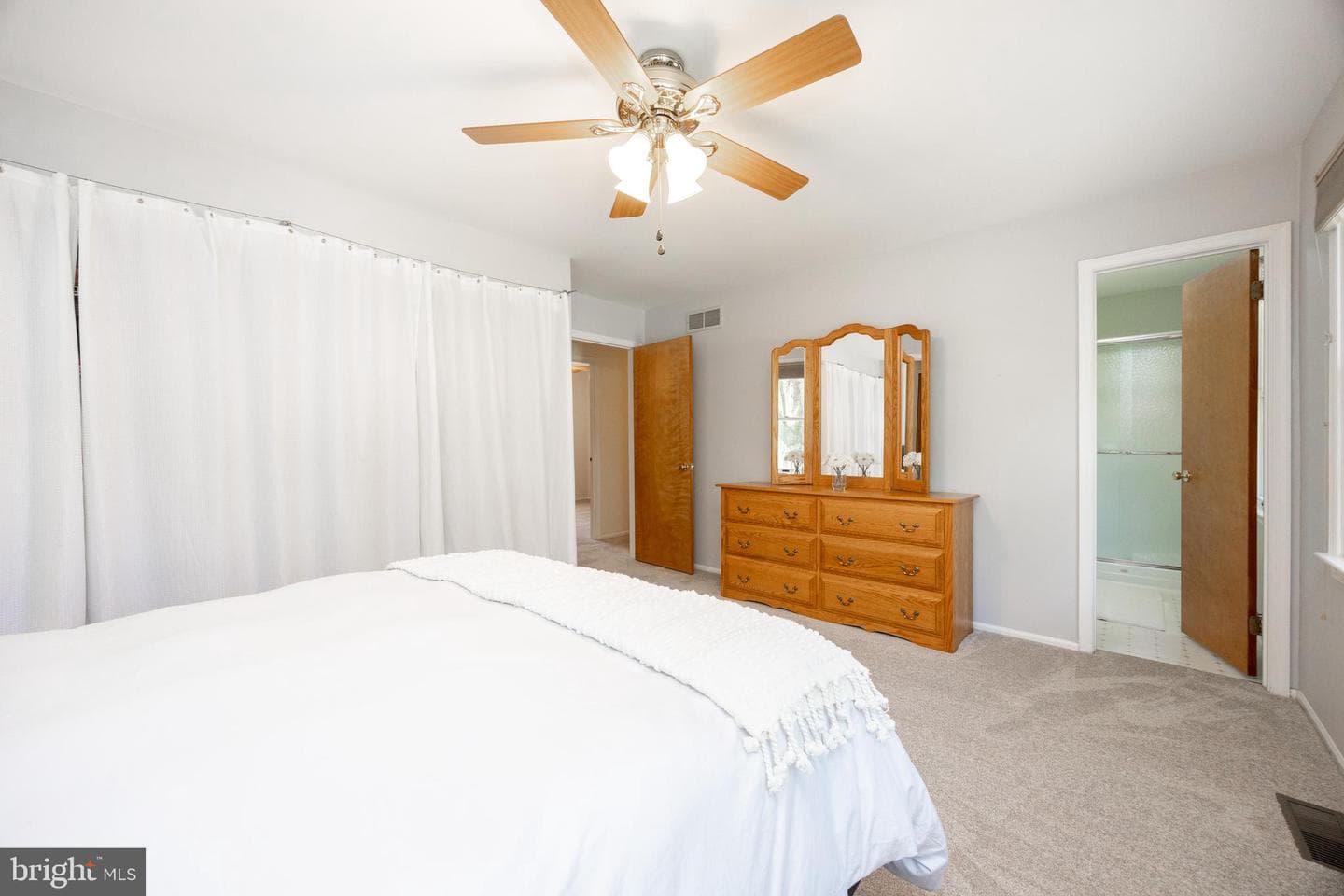 1422 Henry Drive photo 19