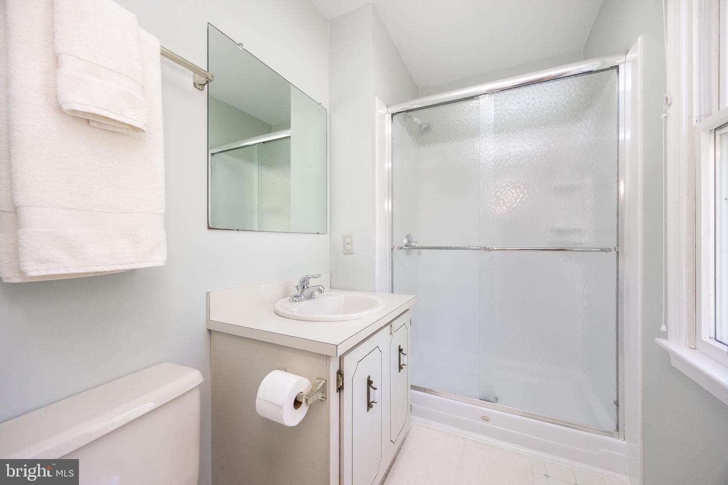 1422 Henry Drive photo 20