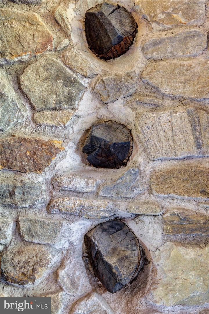560 Clothier Springs Road photo 17